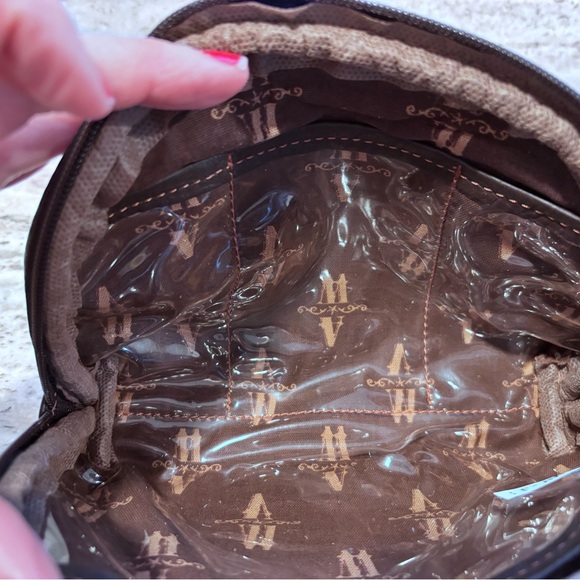 American West Tooled Black and Brown Star Leather Cosmetic Bag - Picture 3 of 4